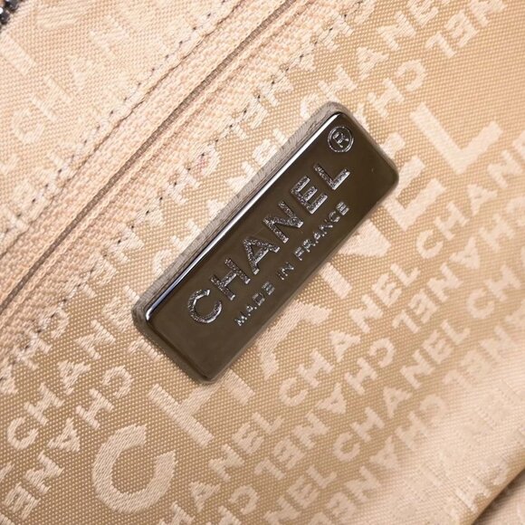 Chanel Gold Calfskin Ladyblade Handbag 186731 - Picture 9 of 10